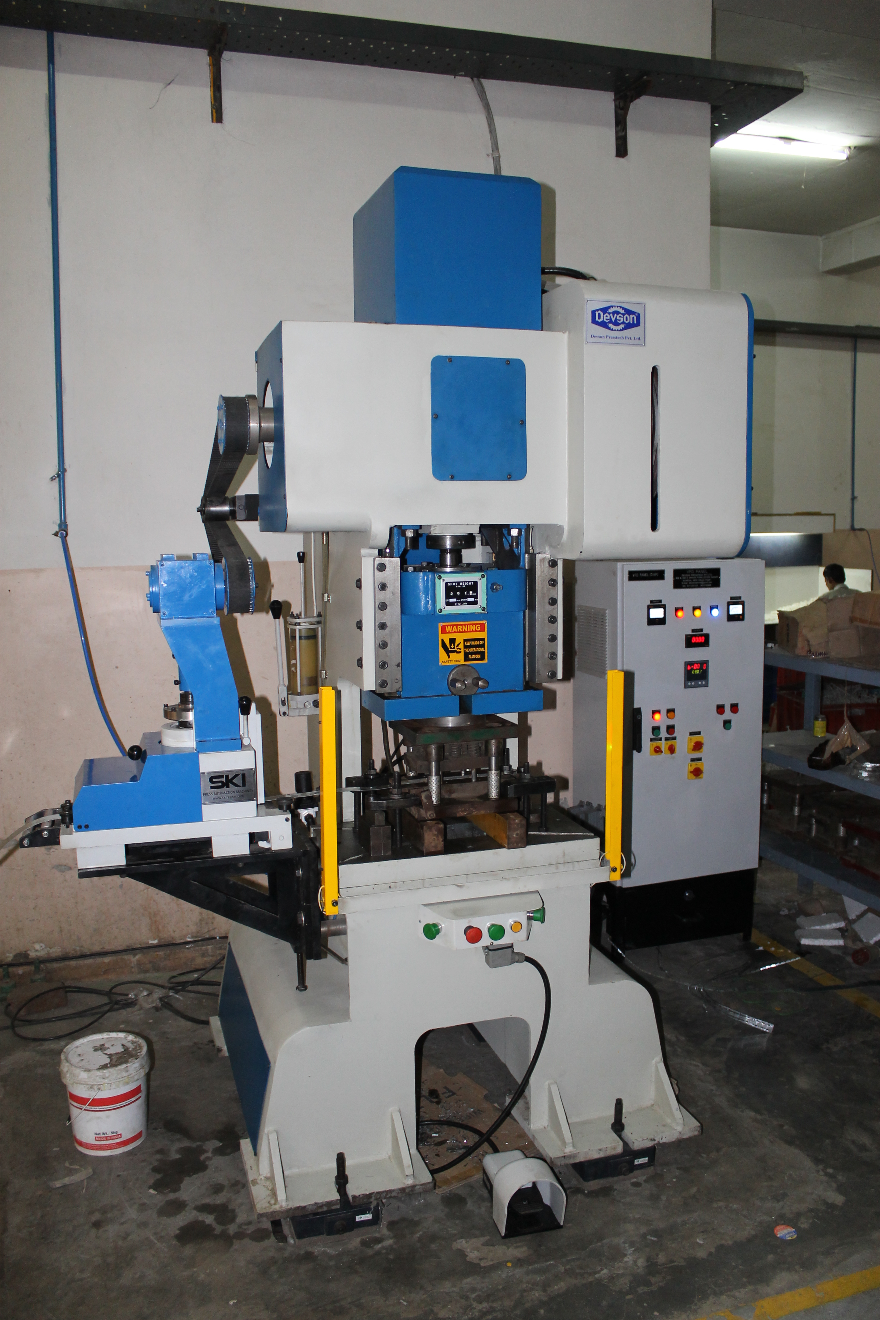 Gripper Feeder Model 6